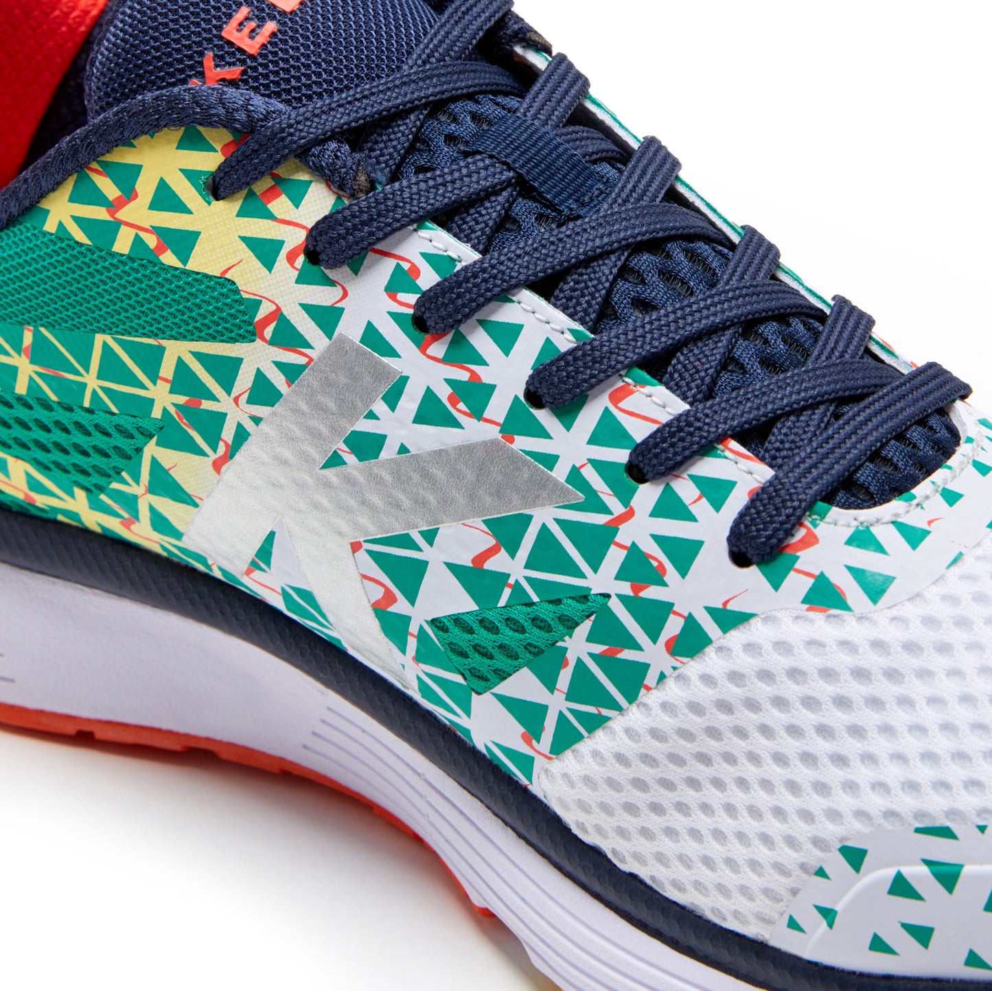 Barcelona Running Shoes- White/Turquoise