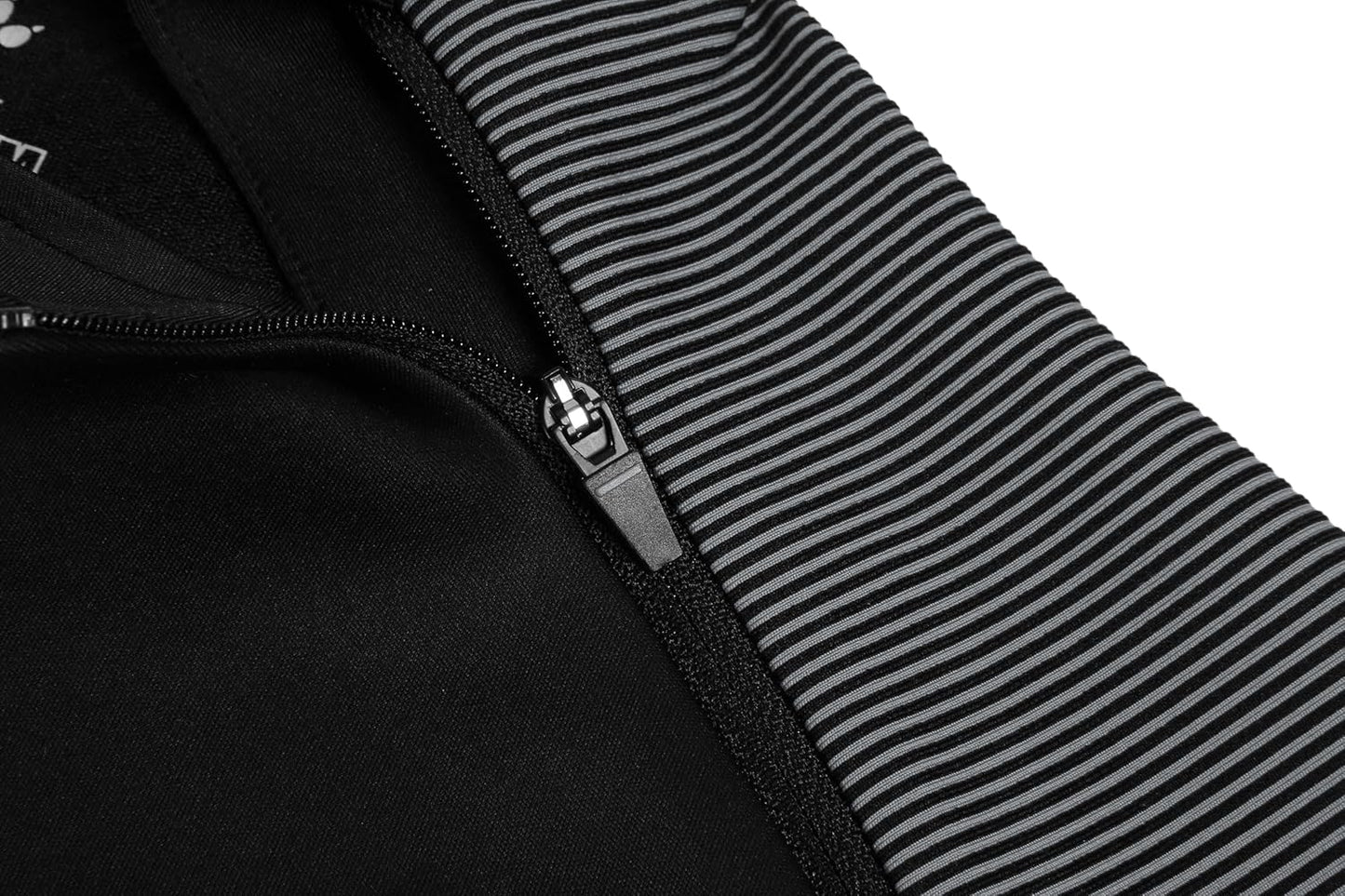 Montes Zip Neck Sweatshirt - Black / Grey